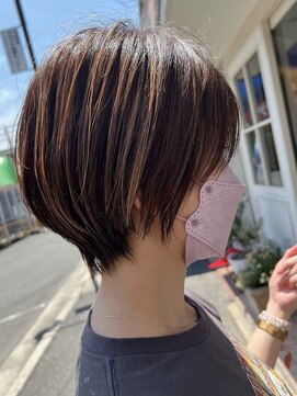 ヘアーエポック(hair epoque) くびレイヤーエモージュ愛されショートボブ艶髪ハイライト