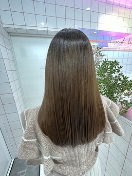 ロンドルーチェ 心斎橋(Lond luce) ダークアッシュ/ミディアムレイヤーカット［髪質改善/縮毛矯正］