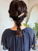 エレ('ele)&nbsp;ヘアアレンジ