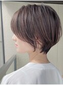 大人ショートカットウェットヘアオリーブベージュデザインカラー