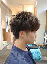 バーバーカミヤ(BARBER髪屋) 2ブロック