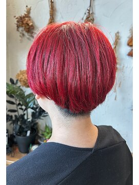 ヘアスタジオ ブリエ(HAIR STUDIO BRILLER) 2024　刈り上げショートボブ×レッド