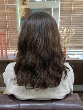 ルアン(Luan) ウェーブパーマ