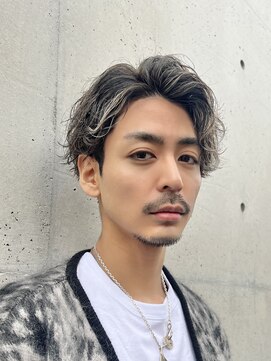 フィフス トウキョウ (fifth TOKYO) ブリーチパーマツイストスパイラルパーマメンズハイライトカラー