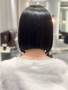 ケリーアン 太田(kelly.un) ミニボブ / 切りっぱなしボブ / コリアンブラック / 群馬太田