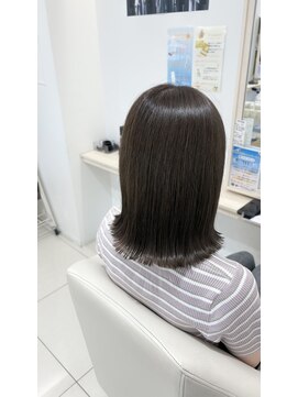カペリベラ 寝屋川店(Capelli Bella) 赤み消しカラー