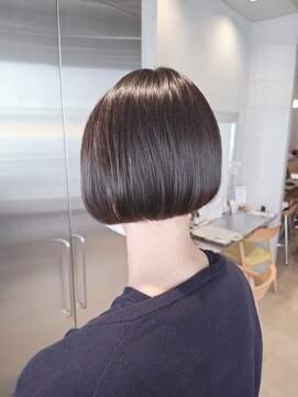 オーガニック リブ 川越(organic+live) 秋の大人美人◎ミニストレートボブ×暗髪ラベンダーアッシュ