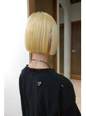 ブロンドボブ