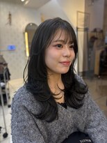 フレア(FLAiR)&nbsp;20代30代ブリーチなしオリーブグレージュカラーレイヤーカット