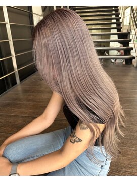 ロンドルピナス 小倉(Lond Lupinus) ミディアムレイヤーカット/似合わせカット/大人ガーリー/20代