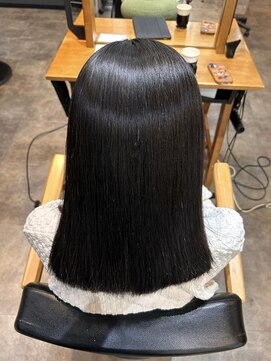 シャイン ヘア ブレンド 二子玉川(Shine hair blend) 艶髪縮毛矯正