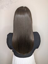 ルフェール ビューティーアンドスパ(REFAIRE beauty&spa)&nbsp;カシミヤ質感グレージュ