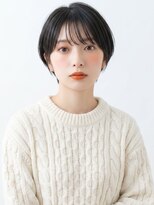 ブラット(Brat)&nbsp;耳かけで魅せる大人グレージュ×耳かけショート[Brat]