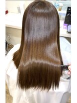 キリン バイ ボクノ(KILIN by bokuno)&nbsp;Ryu推し♪カラーに艶を出せる髪質改善×縮毛矯正
