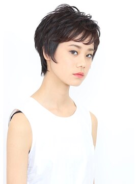 ピークアブー アヴェダ アトレ恵比寿(PEEK-A-BOO AVEDA) ツーセクションショート　山本 祐司