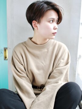 バース(BIRTH) 天神【BIRTH】丸みショート×前下がり　2