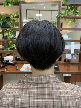 ヘアークリアー 獨協大学前店 ちびえりマッシュショート