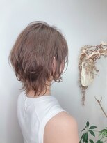 イーラ(era)&nbsp;《era》くびれヘア　ショコラベージュ　透明感　みわ