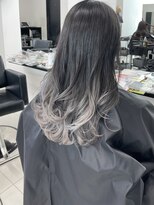 アライブ キチジョウジ(ALIVE Kichijoji)&nbsp;ホワイトグレーグラデーションカラー