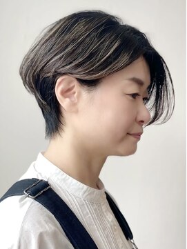 ヘアー イチマルヨン(hair 104) 美フォルム♪ハンサムショート♪