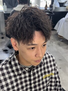 ウノ(U.No.) 短髪 ツイストスパイラル