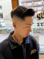 フリーク バーバーショップ 都島店(FREAK BARBER SHOP)&nbsp;サイドパートスキンフェード