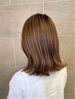 ブロッサム ひばりヶ丘(Blossom)&nbsp;大人可愛い大人美人ふんわりカール小顔カットショコラアッシュ