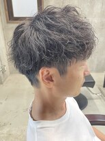 フイ 新宿3丁目(Hui)&nbsp;ハイトーンカラー/マッシュパーマ/アースカラー/men's/