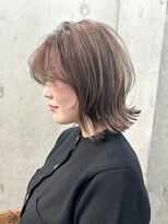 アルマフォー(Alma four) レイヤーボブ・グレージュ