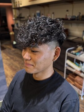 エクファフォーメン(EX-FA FOR MEN) ダークアッシュ/ニュアンスパーマ/韓国マッシュ/スペインカール