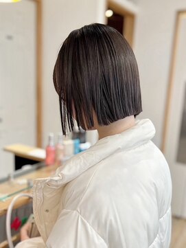ネオリーブ クーロ(Neolive curro) 小顔タッセルボブ×似合わせカット[ボブ/縮毛矯正/横浜韓国]