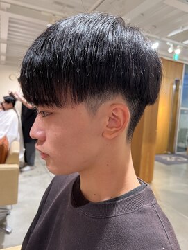 シーツー 三吉店(C2) 刈り上げマッシュ