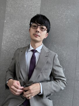 ロンドアベニール 北千住(Lond avenir) スパイキーショートスペインカールニュアンスパーマメンズ