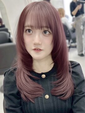 ジィルム(XELM) ハイライトカラーミルクティーベージュレイヤーカット