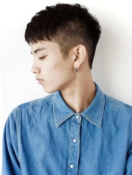 ロミー 本厚木(ROMMY.) 本厚木☆メンズ☆韓国フェード眉毛カット◎刈り上げショート黒髪