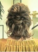アシンメトリーハッシュボブマレットヘアバタフライカット艶髪