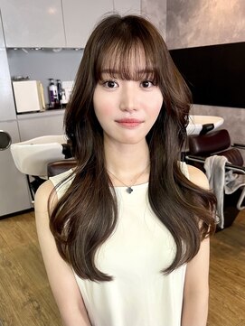 シャス(SHAS.) 【くびれヘア】　レイヤーカット韓国ヘア