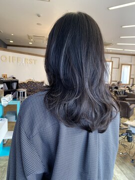 コワファースト 大分(COIFF1RST) レイヤー/黒髪/学生/ワンカール