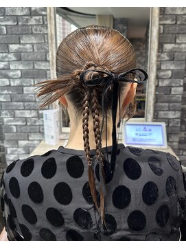 リリー シンジュク(Lilly) #ヘアセット#結婚式#ヘアメイク#二次会#ライブ#推し活