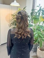 クリック(Click) 黒髪/クラゲヘアー/オリーブグレー/小顔/ココアベージュ/小倉