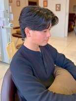 ダブルアール(RR MEN'S SALON)&nbsp;MEN’S/リバースセンターパート/ニュアンスパーマ/由比ヶ浜