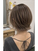 アンディー(&dy)&nbsp;髪質改善トリートメントで艶めく大人の上品なくびれレイヤーボブ