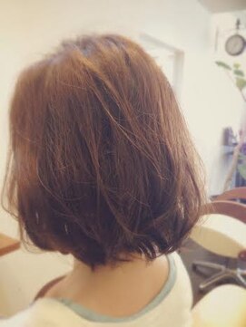 ベルナ(BELUNA) 魅せ髪☆ふんわりルーズボブ☆