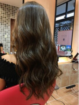 ラ カスタ マ メゾン イトエ(La CASTA ma maisonn'ee itoe) グレージュカラー