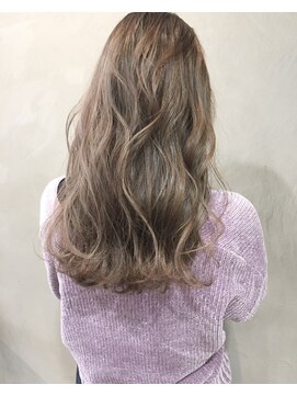 ロロネー 三国(Lolonois) 【Lolonois三国】ミルクティーベージュ