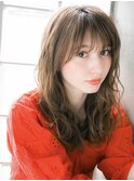 アッシュベージュ×ミディー