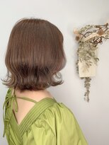 イーラ(era)&nbsp;《era》ブリーチなし　ミルクティーベージュ　艶ツヤ　みわ