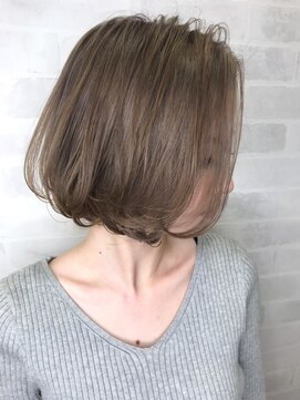 アヴァンス セブンパーク天美 松原店(AVANCE.) 【AVANCE.】大人スリークボブ☆ミルクベージュ☆Wカラー