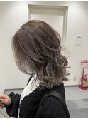 バレイヤージュグレージュカラー/ミディアムレイヤー◎