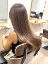 トト 船橋店(toto.)&nbsp;黒髪/グレーベージュ/レイヤーロング/前髪パーマ[西船橋/津田沼]